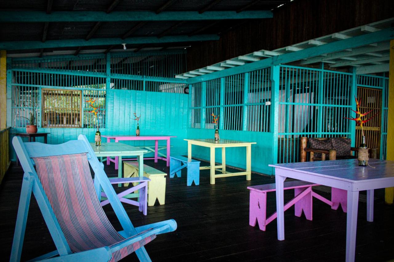 Refugio Mr Jerry Eco House Hotel Bahia Solano Exterior photo
