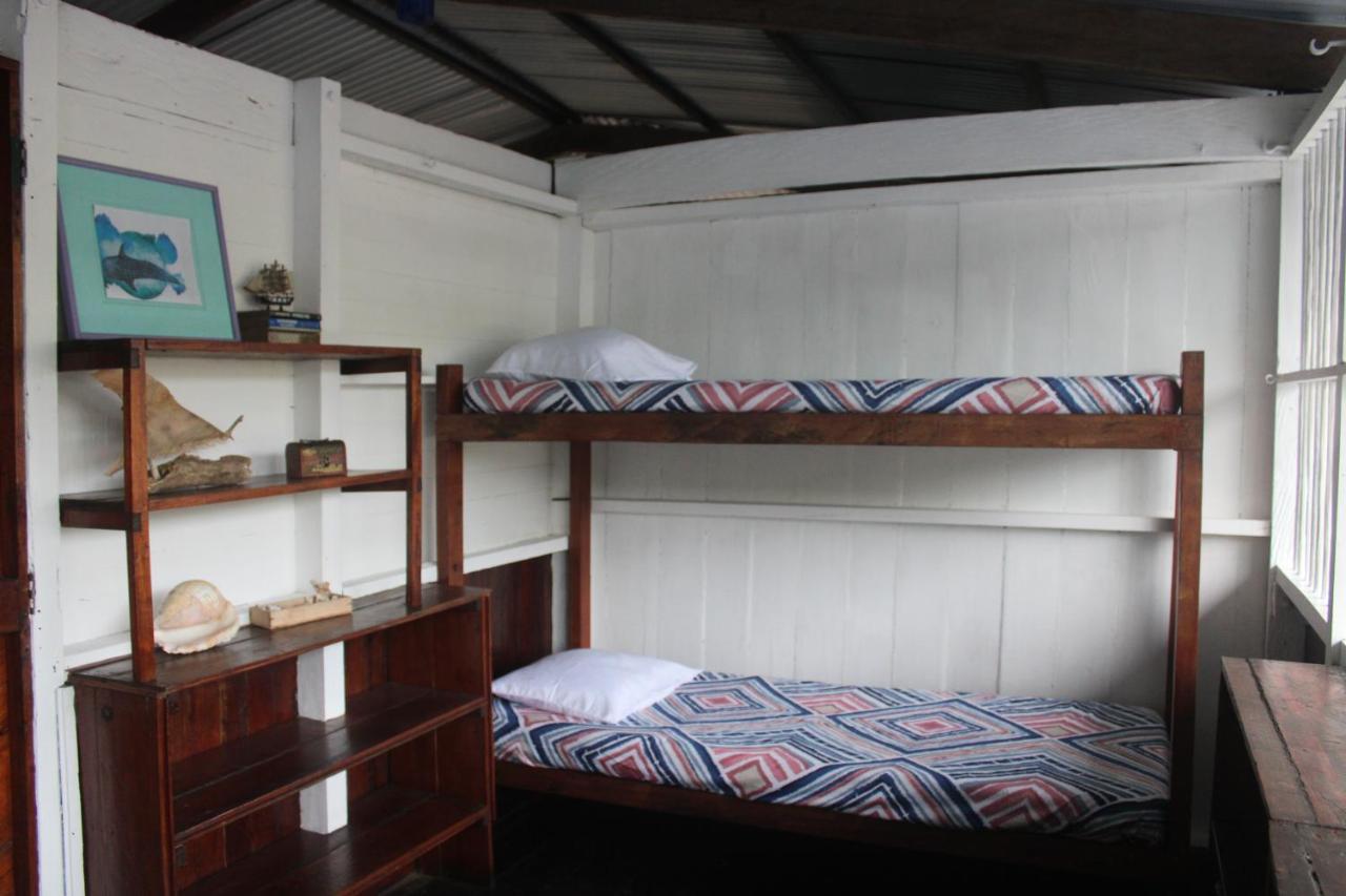 Refugio Mr Jerry Eco House Hotel Bahia Solano Exterior photo