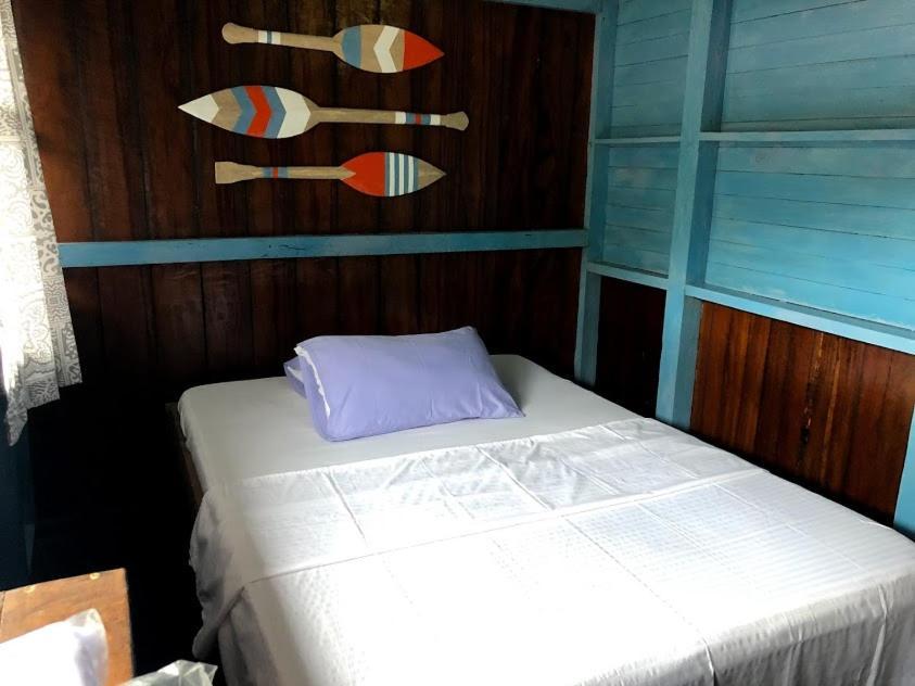 Refugio Mr Jerry Eco House Hotel Bahia Solano Exterior photo
