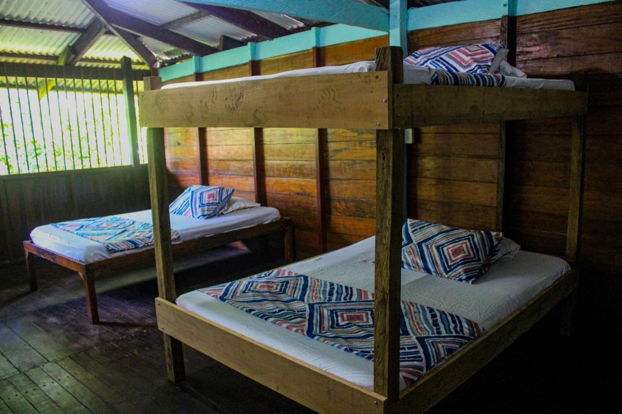 Refugio Mr Jerry Eco House Hotel Bahia Solano Exterior photo