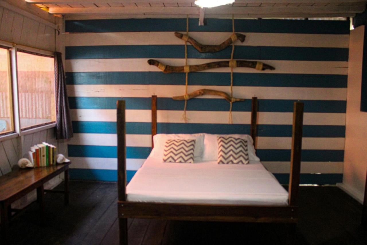 Refugio Mr Jerry Eco House Hotel Bahia Solano Exterior photo